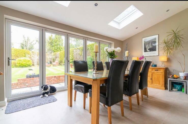 Wilmslow Airbnb Exterior foto